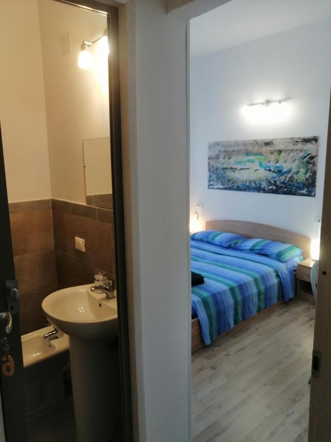 Albergo Blue Fish Albisola Superiore Zewnętrze zdjęcie